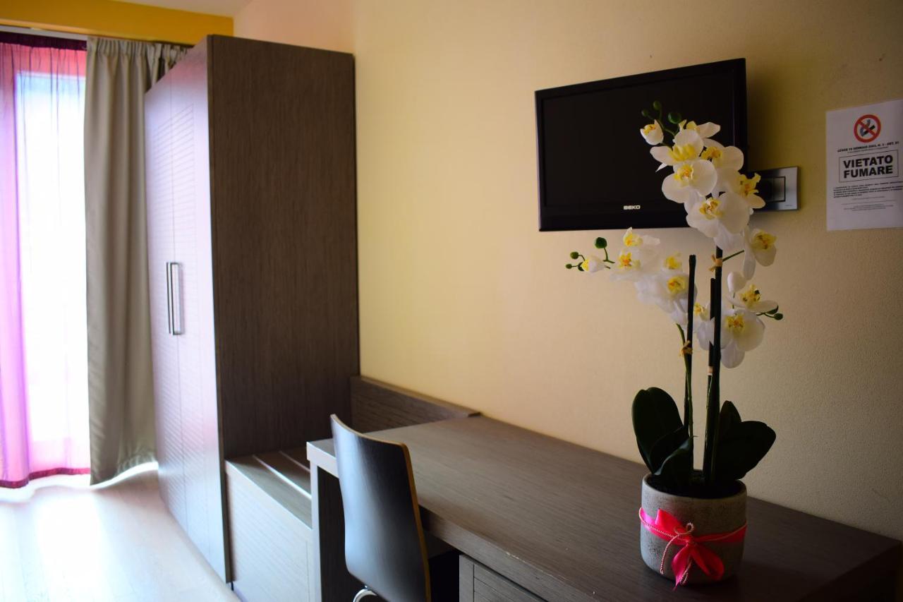 Hotel Kube 폴가리아 외부 사진